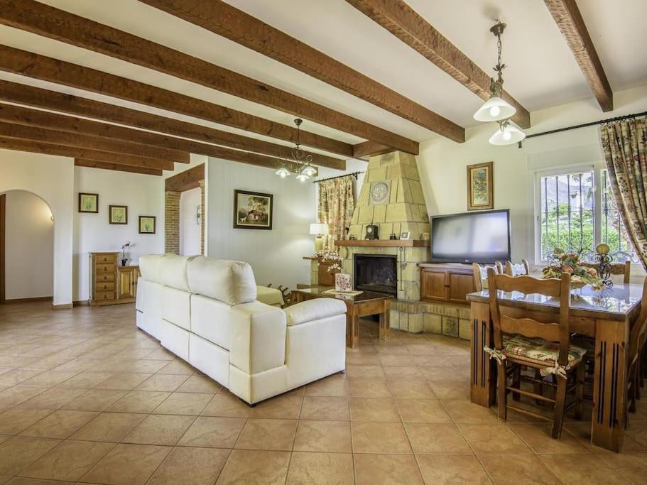 Alcam El Cortijo Villa Estepona Exterior photo